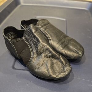 Capezio Black Slip-on Jazz Shoes